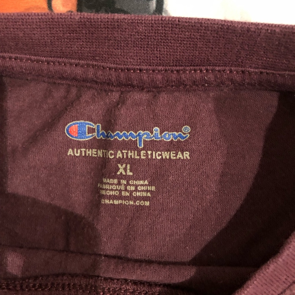 Champion T-shirt